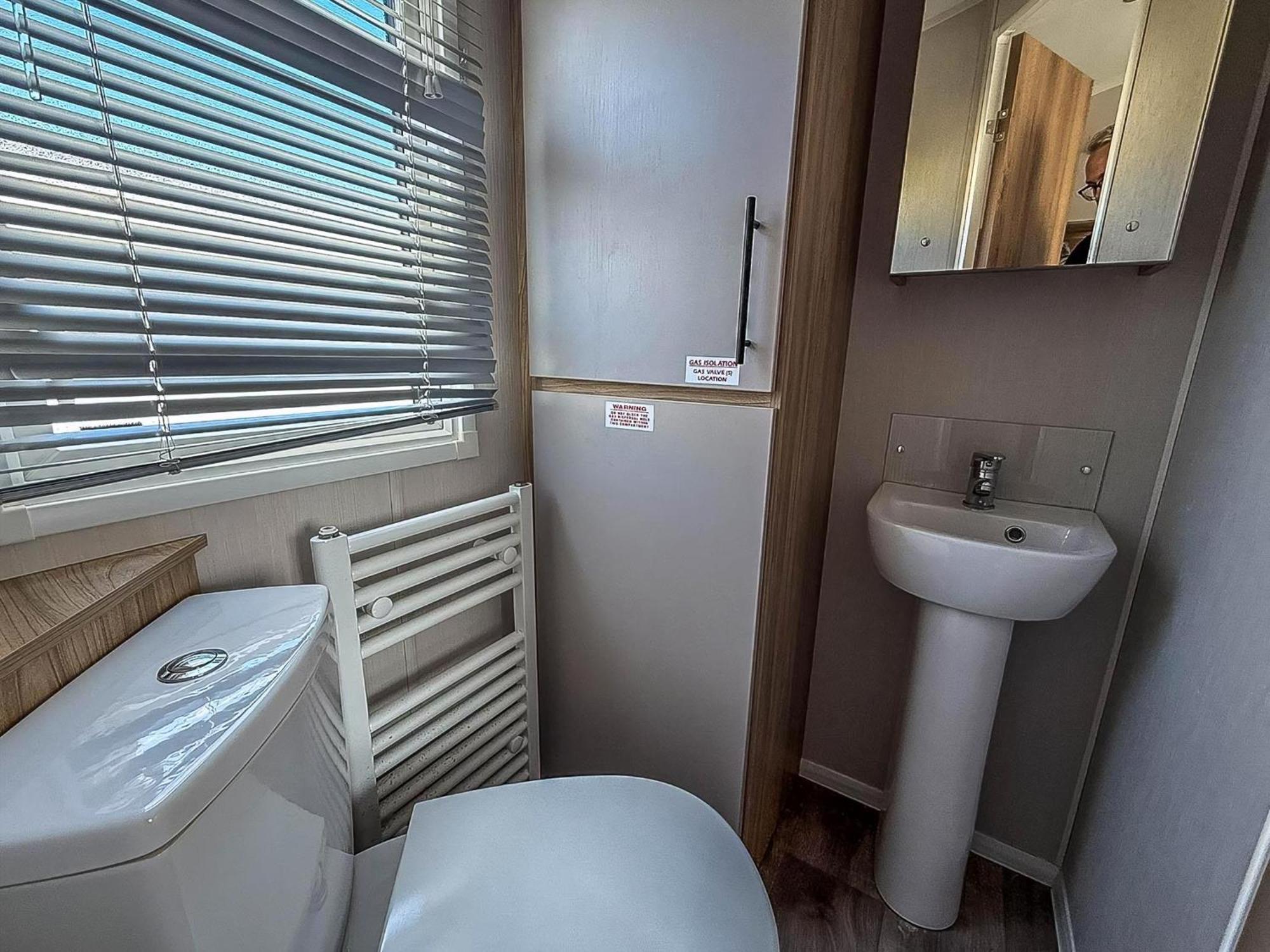 Beautiful 6 Berth Caravan, Nearby Beach In Suffolk Ref 68016Bs Lowestoft Exterior photo